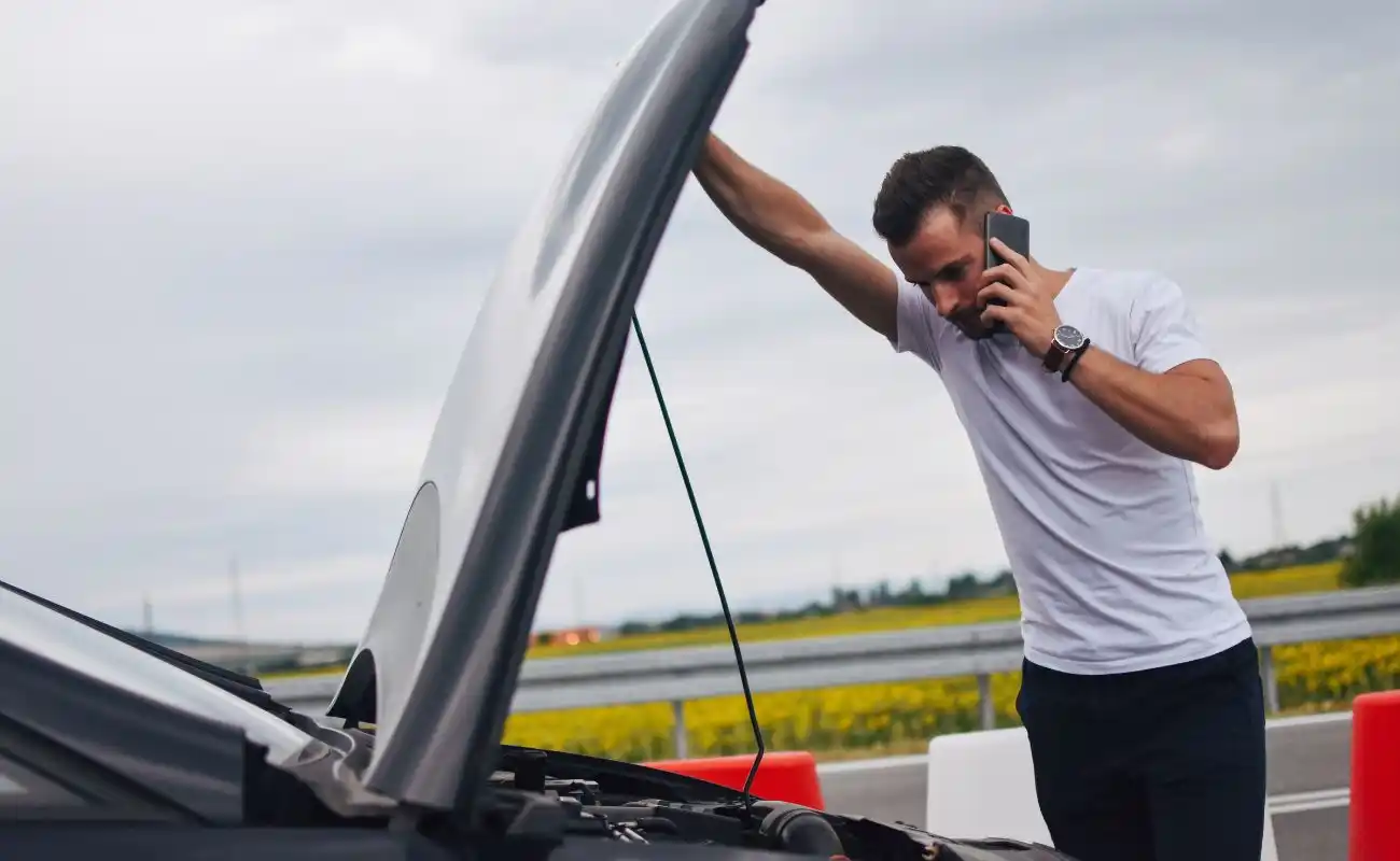 Soccorso stradale 24 ore a Carugate: guida essenziale per supercar e auto ad alte prestazioni